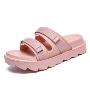 Heae8e08ad0c64b5c89c5b106ac74d424r.webp New Model Wholesale High Quality Beach Flip Flops Fashion Women Summer Sandals Platform High Heels Sports Shoes Brand logo